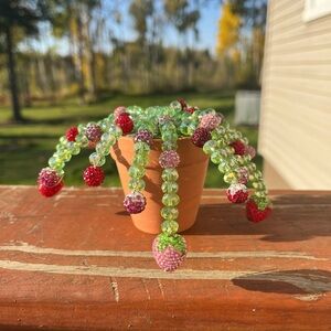 Handmade Beaded Rhinestone Strawberry Plant Decor